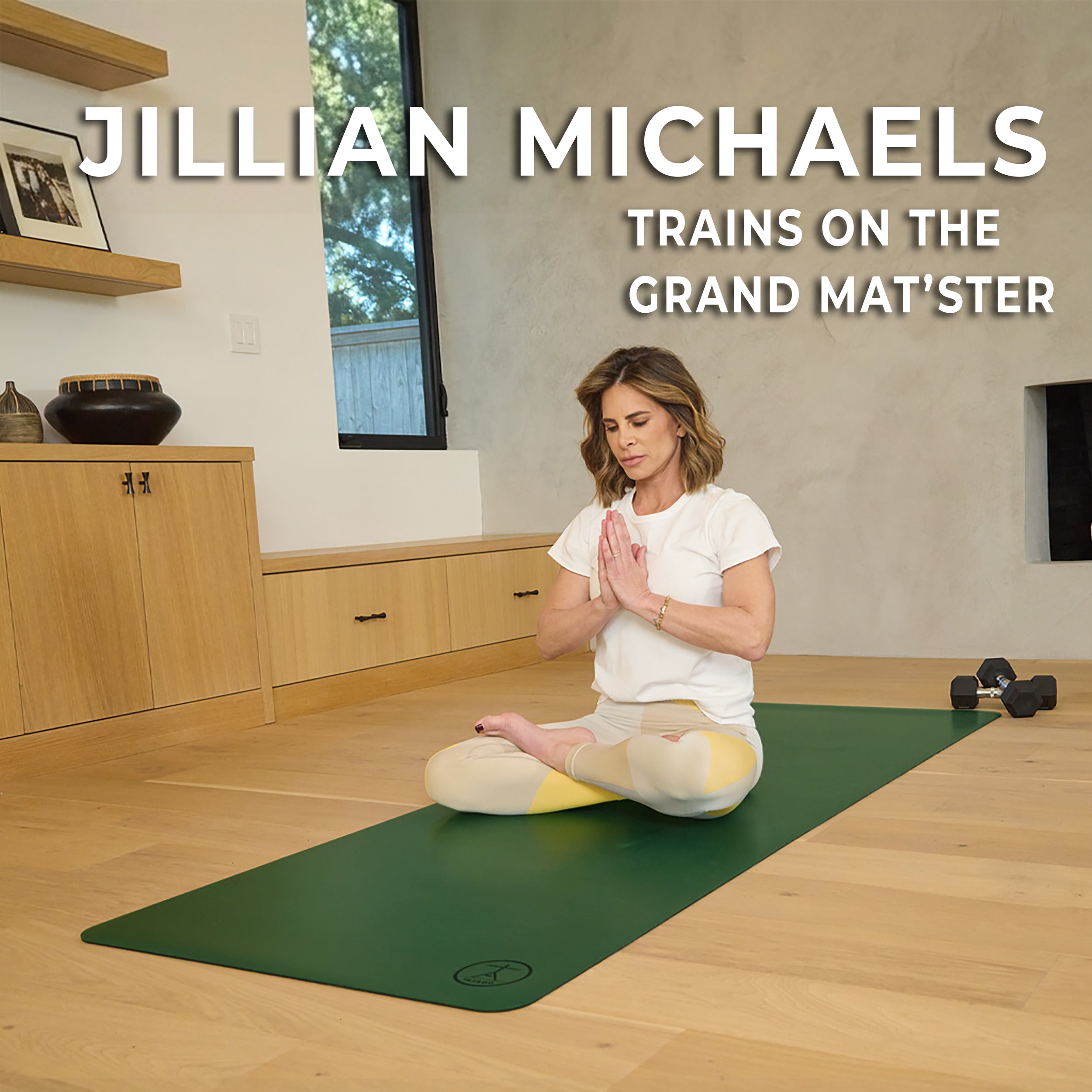 Jillian Michaels using Grand Mat'ster big yoga mat - Green